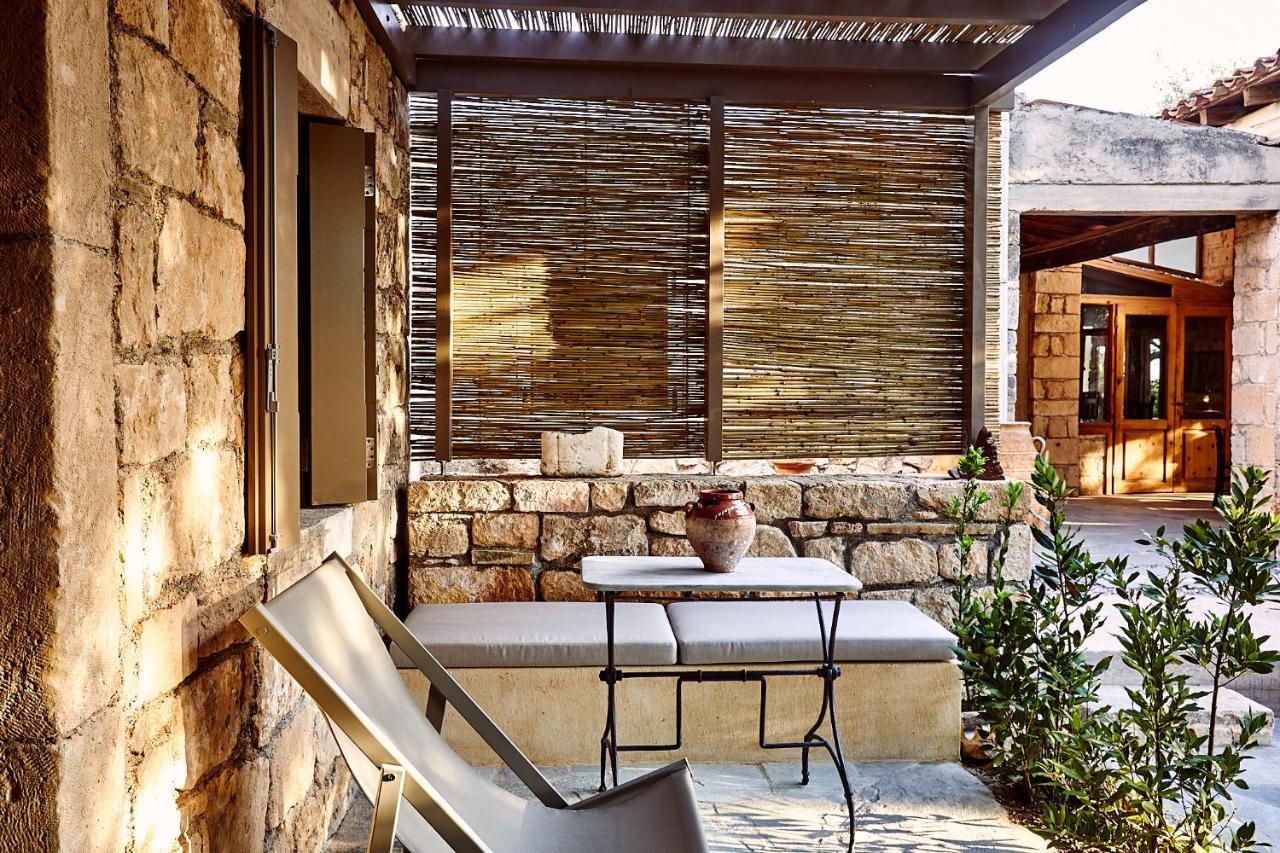 Nikolaou Art Residence Aegina ภายนอก รูปภาพ
