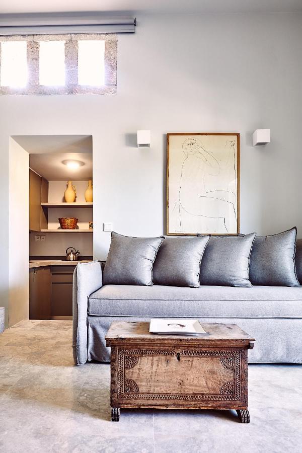 Nikolaou Art Residence Aegina ภายนอก รูปภาพ