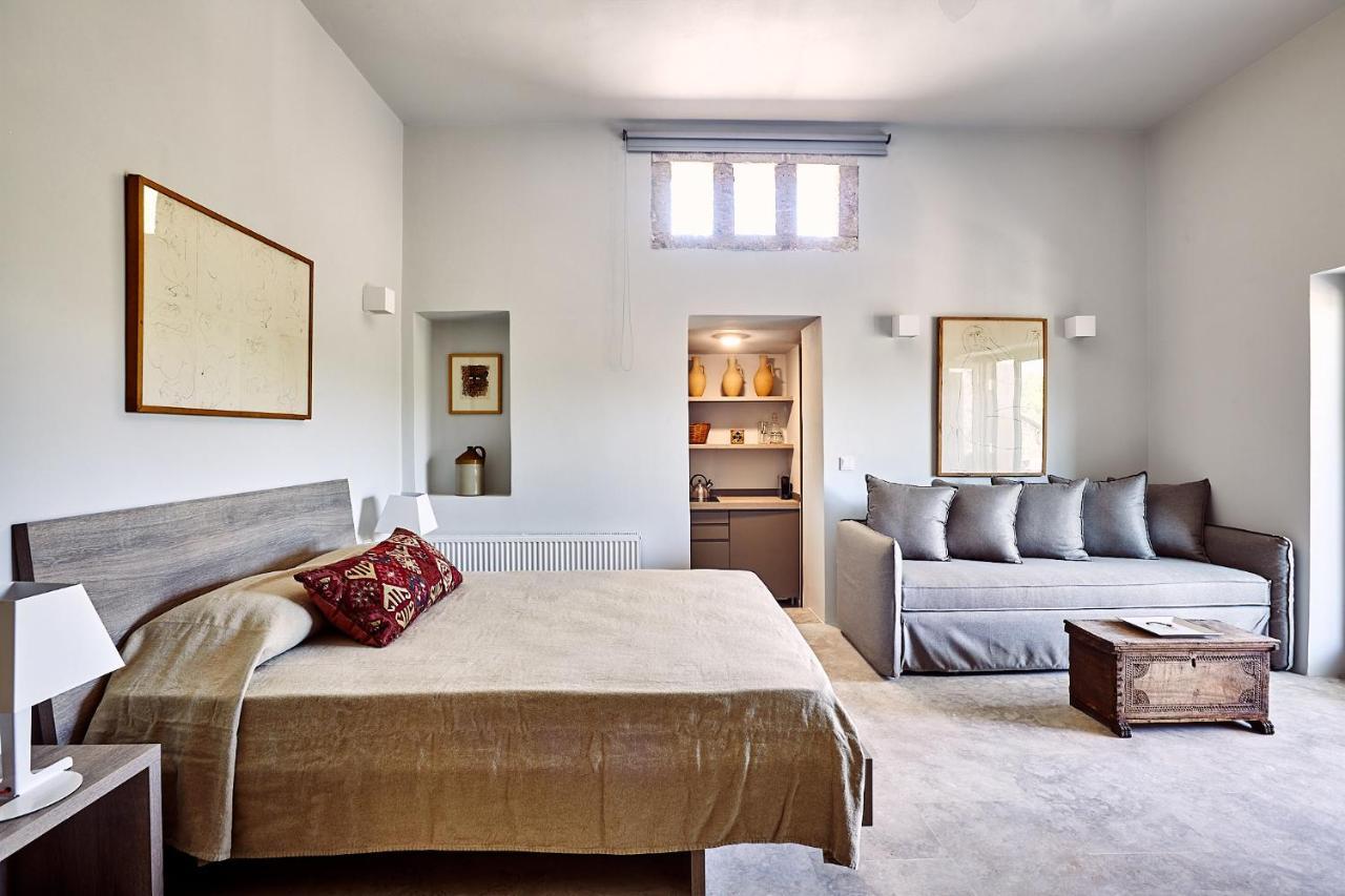 Nikolaou Art Residence Aegina ภายนอก รูปภาพ