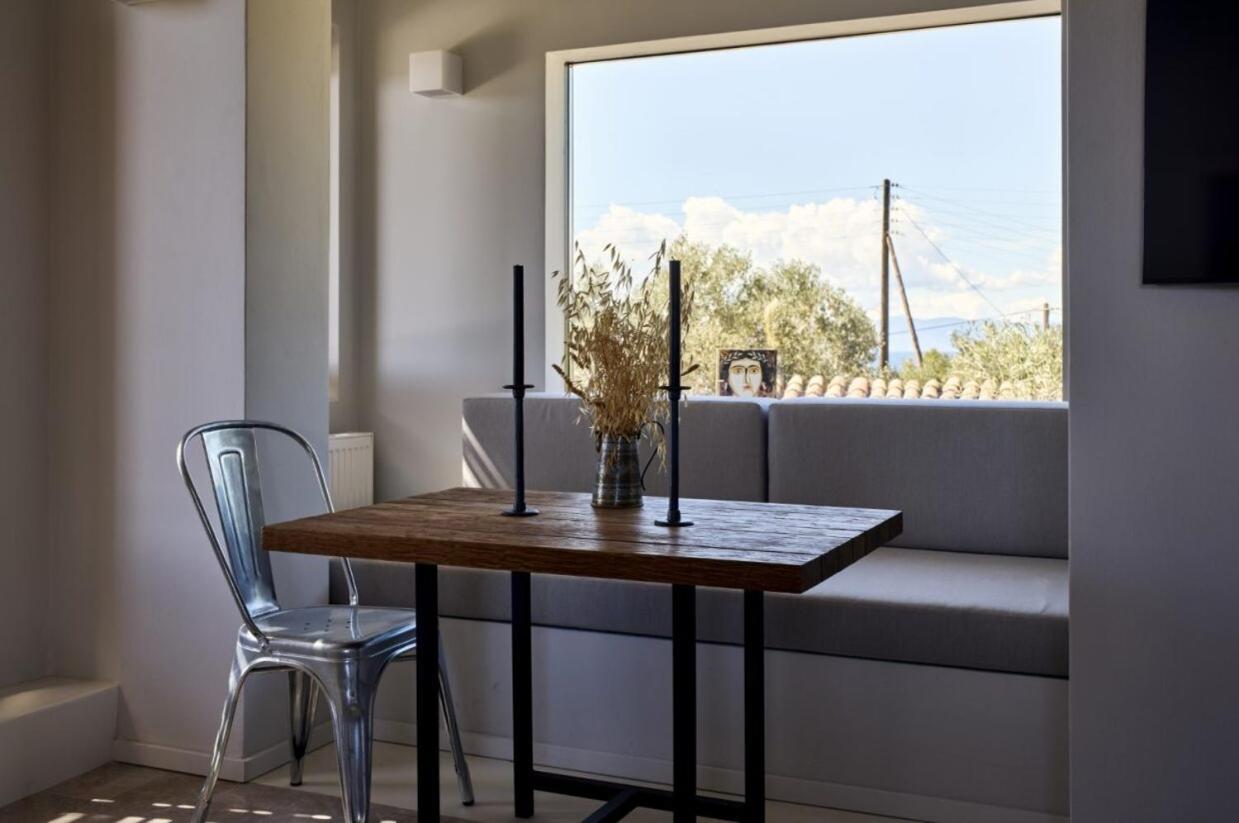 Nikolaou Art Residence Aegina ภายนอก รูปภาพ