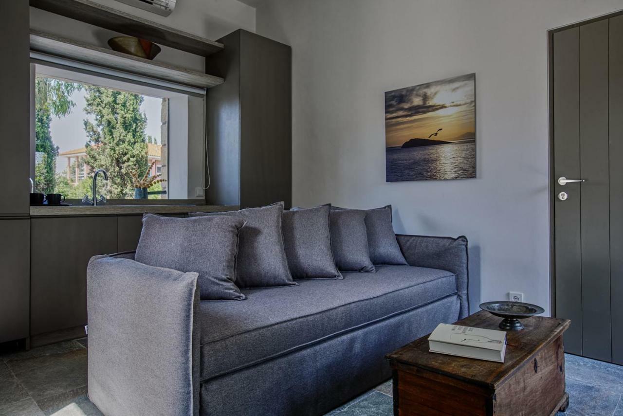 Nikolaou Art Residence Aegina ภายนอก รูปภาพ
