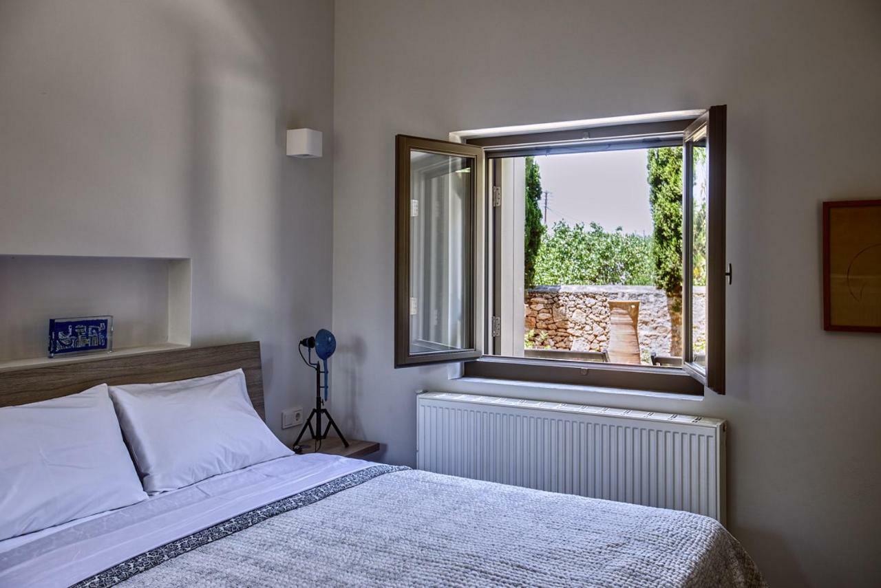 Nikolaou Art Residence Aegina ภายนอก รูปภาพ