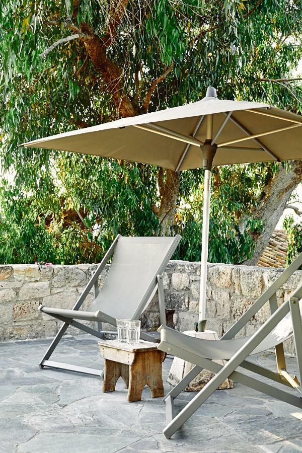 Nikolaou Art Residence Aegina ภายนอก รูปภาพ