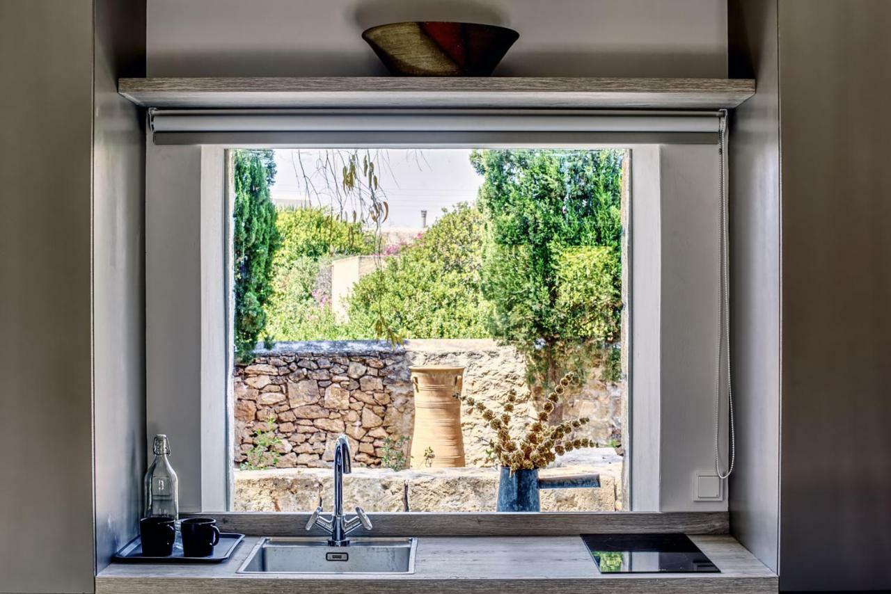 Nikolaou Art Residence Aegina ภายนอก รูปภาพ