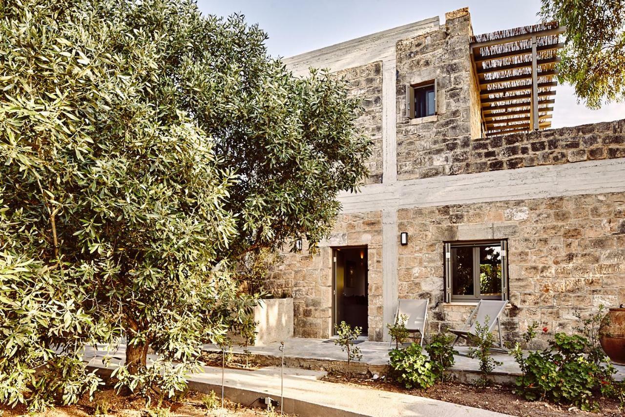Nikolaou Art Residence Aegina ภายนอก รูปภาพ